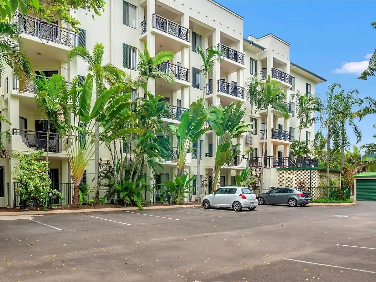 A Taste Of The Tropics Apartment Cairns